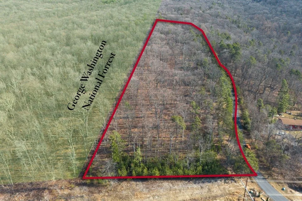 Property in Shenandoah